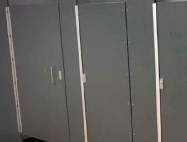 Toilet Partition Stalls